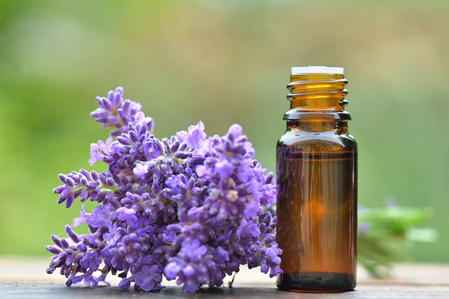 essential-oil-0001